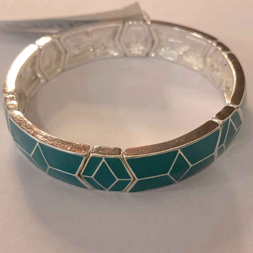 New Chaps elastic turquoise colored bracelet
